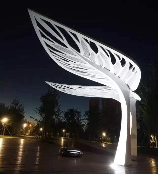 景觀不（bú）鏽鋼雕塑葉子（zǐ）
