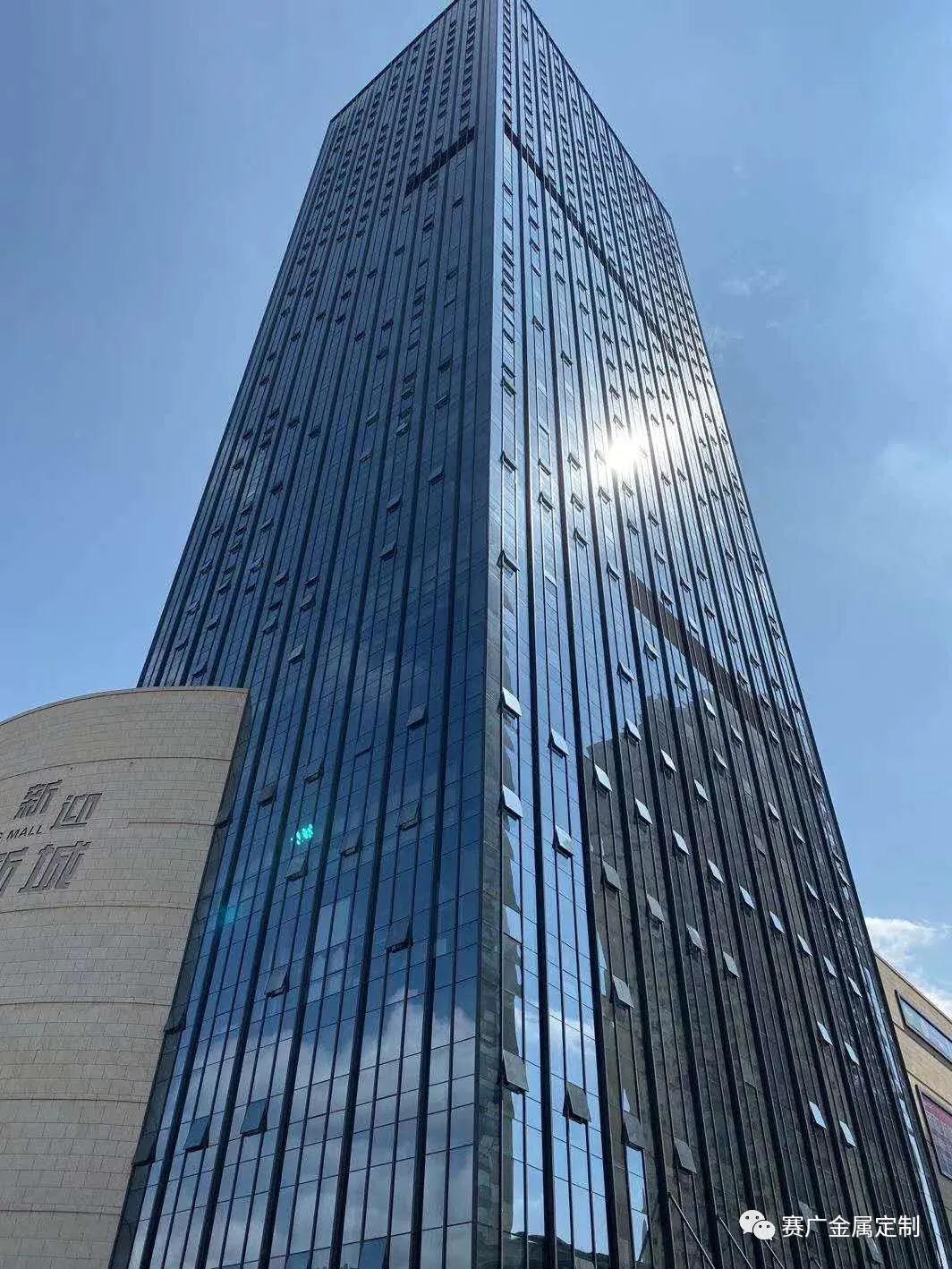 賽(sài)廣金屬案例---昆明萬(wàn)楓酒店(diàn) 賽廣金(jīn)屬案例---昆明萬楓酒店